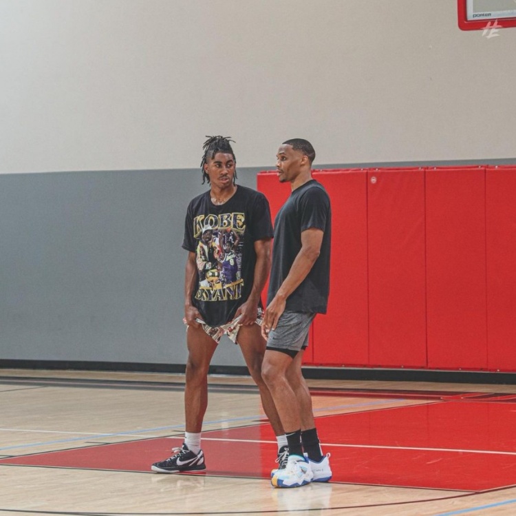 西甲前瞻比分预测：西班牙人VS巴列卡诺，维拉，伯恩茅斯全部拿下！（西甲前瞻与比分预测：西班牙人迎战巴列卡诺，维拉、伯恩茅斯皆取三分！）