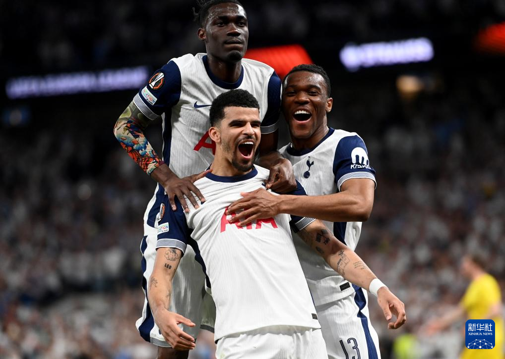 巴乔：希望看到意大利重返世界杯，94世界杯永生难忘（巴乔盼意大利重回世界杯，1994之夏铭心难忘）