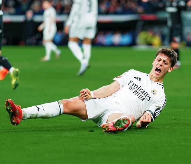 这里是我的主场，加布里埃尔向库尼亚介绍阿森纳训练基地（加布里埃尔带库尼亚参观阿森纳训练中心：这是我的地盘）