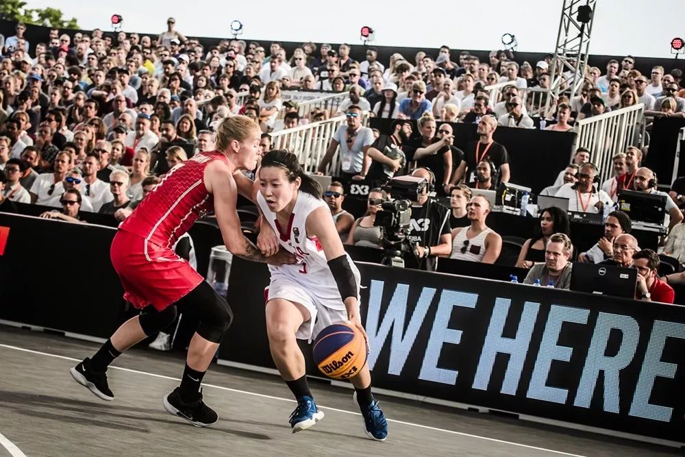 凯恩59分钟每球领跑五大联赛效率榜（凯恩59分钟进一球，效率称霸五大联赛）